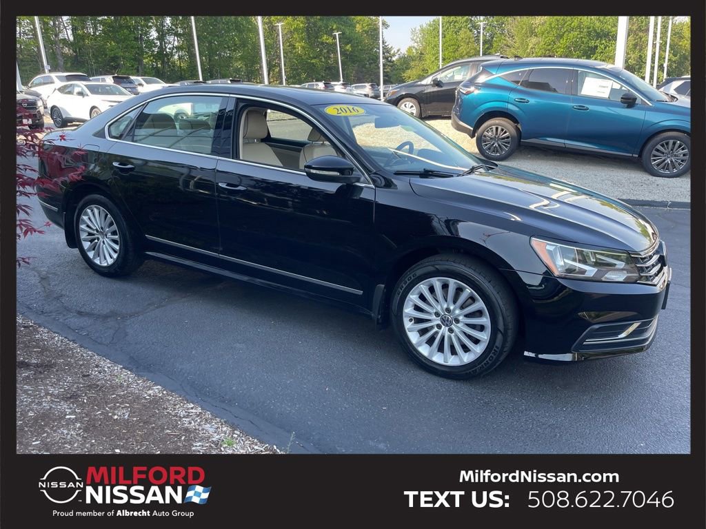 Used 2016 Volkswagen Passat 1.8T SE FWD image 6