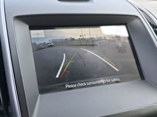 Used 2020 Ford Edge SE image 17