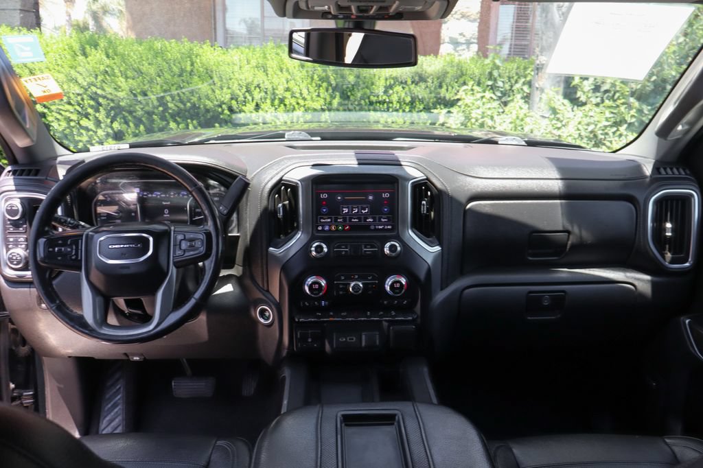 Used 2020 GMC Sierra 1500 Denali AWD/4WD image 32