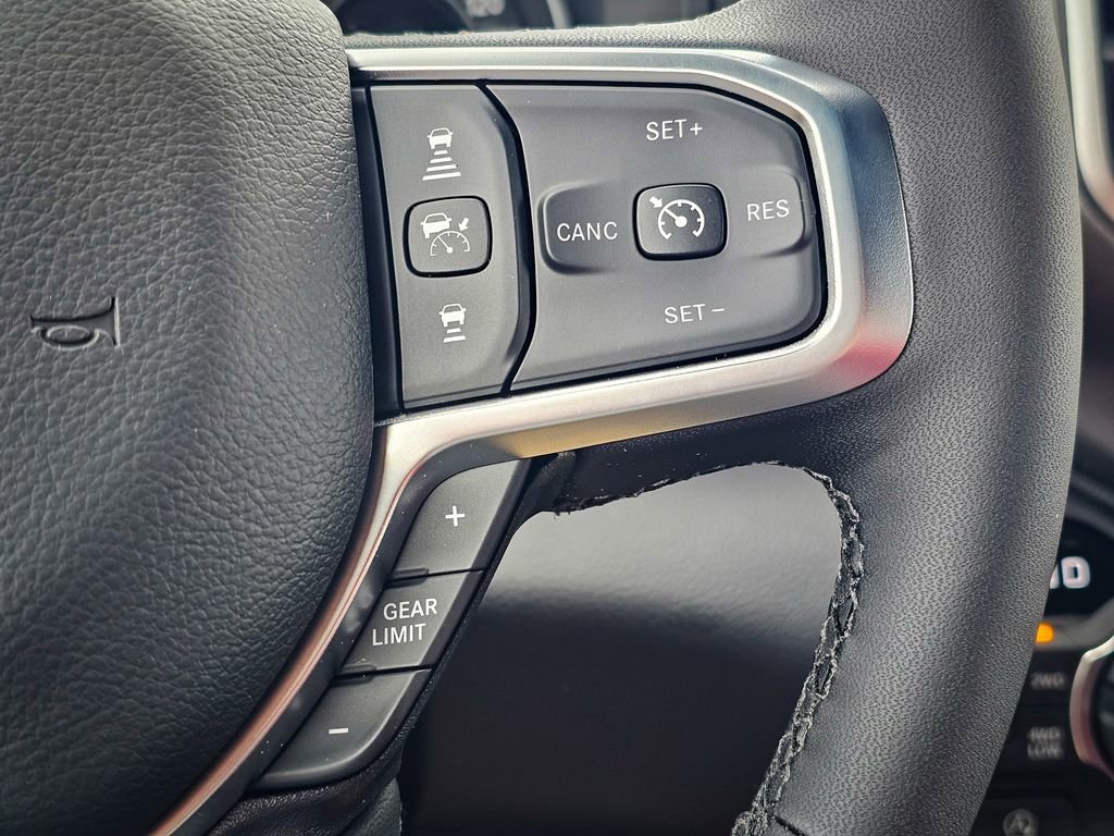 New 2026 RAM 1500 4x4 Crew Cab image 20