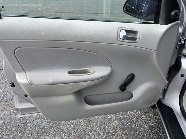 Used 2010 Chevrolet Cobalt LS w/ Protection Package FWD image 15