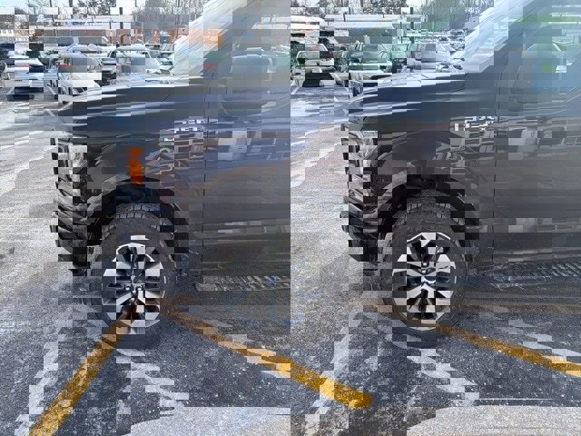 Used 2019 Ford F150 XL w/ Equipment Group 101A Mid image 6