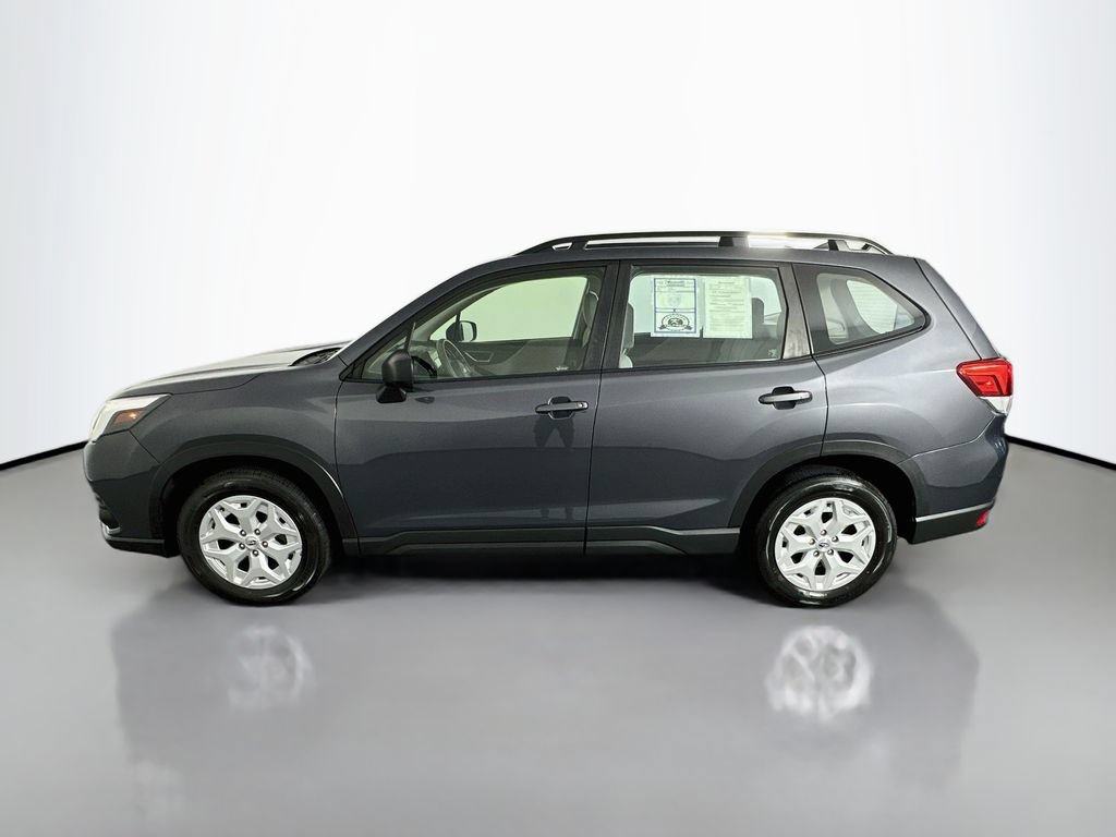 Used 2022 Subaru Forester AWD/4WD image 4