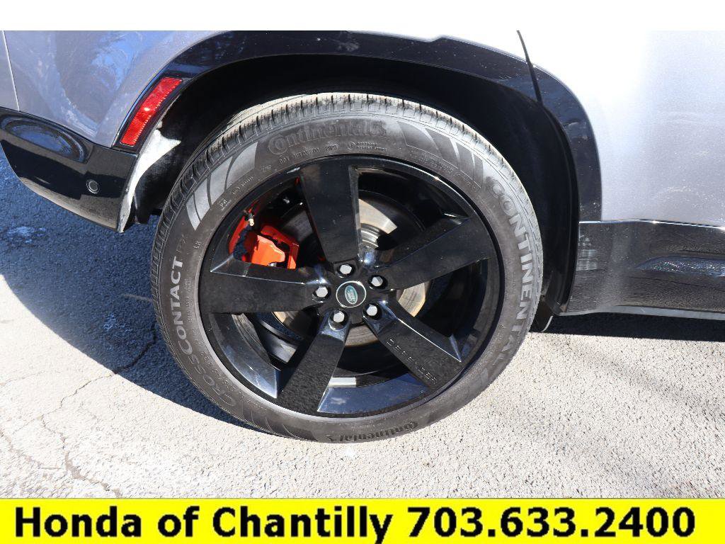 Used 2024 Land Rover Defender 110 X image 30