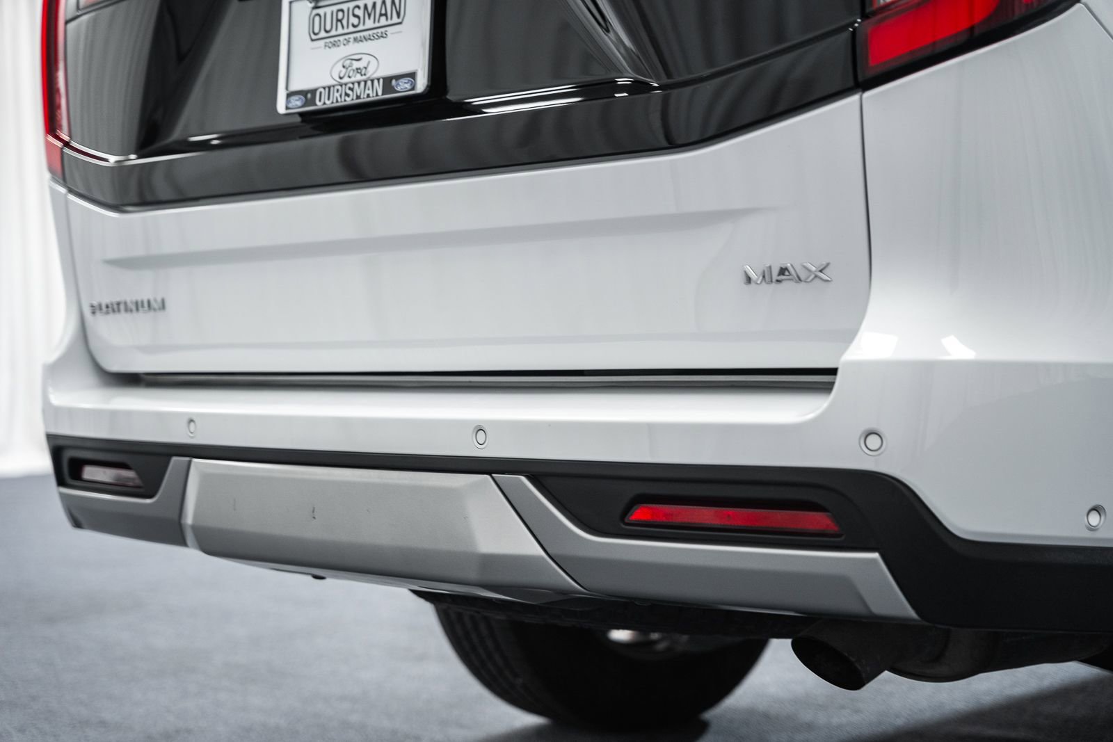 Certified 2025 Ford Expedition Max Platinum image 11