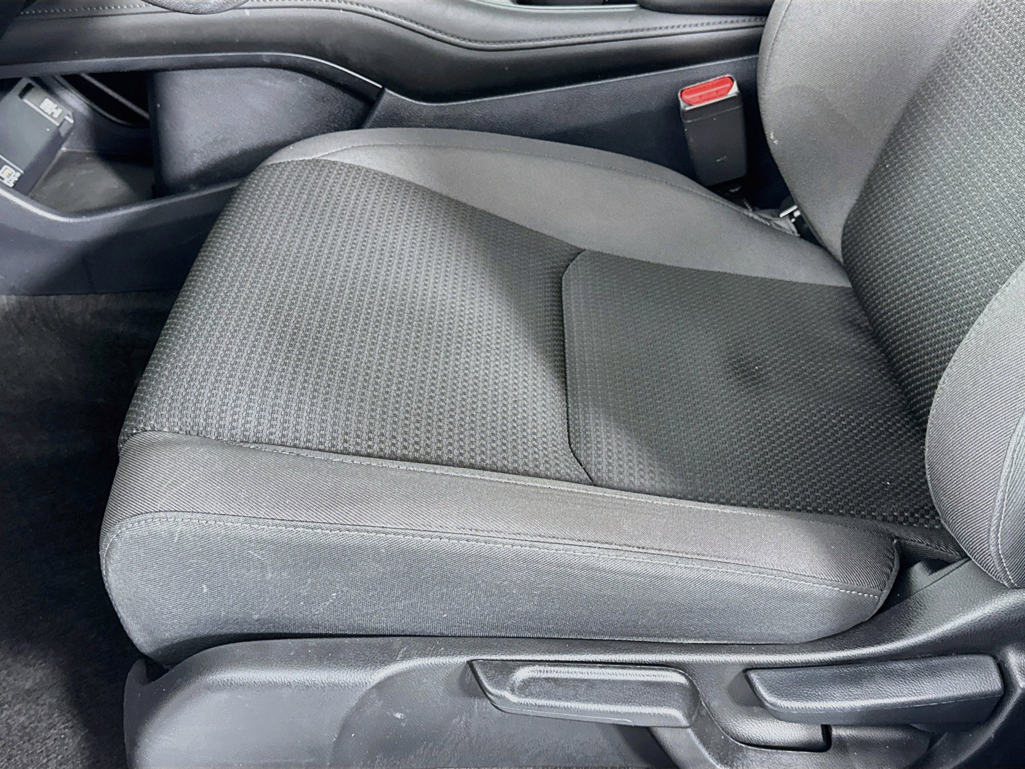 Certified 2022 Honda HR-V Sport image 18