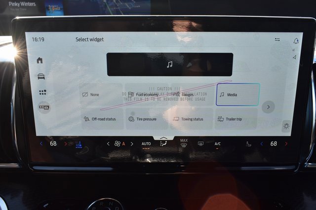 New 2025 Ford Expedition Max Platinum image 29