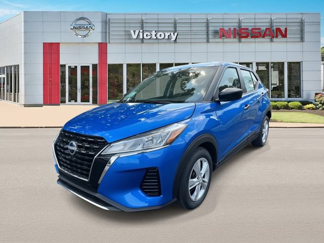 New 2025 Nissan Kicks Play S FWD image 7