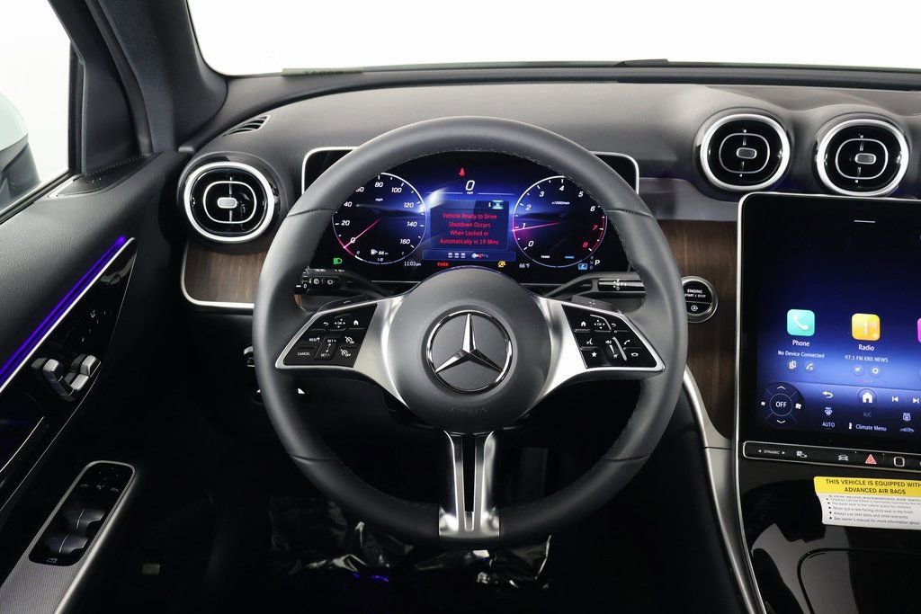 New 2026 Mercedes-Benz GLC 300 image 3