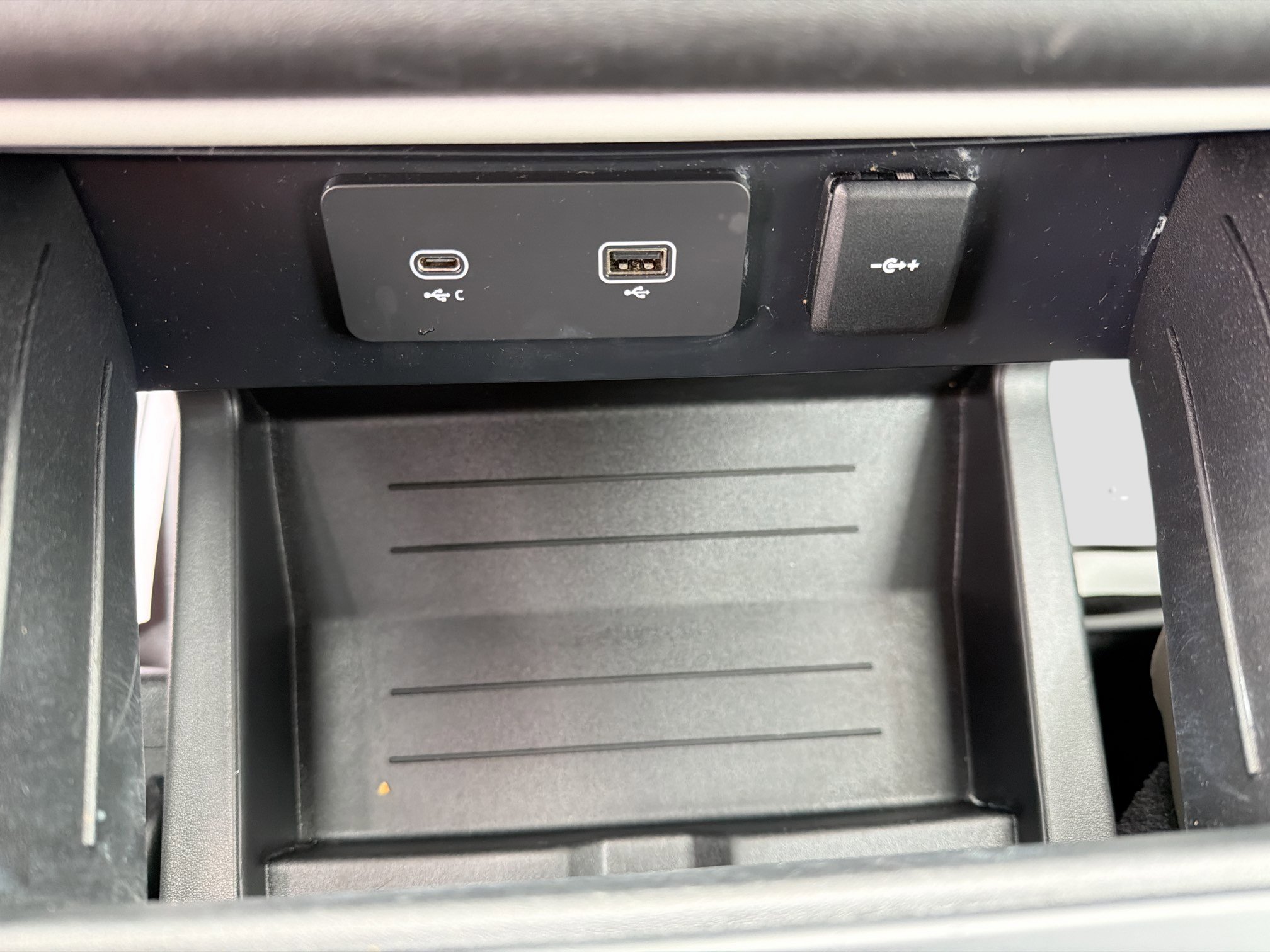 Used 2021 Land Rover Defender 110 S image 30