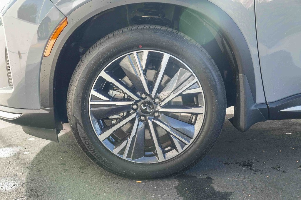 New 2026 INFINITI QX60 Luxe w/ Cargo Package image 9