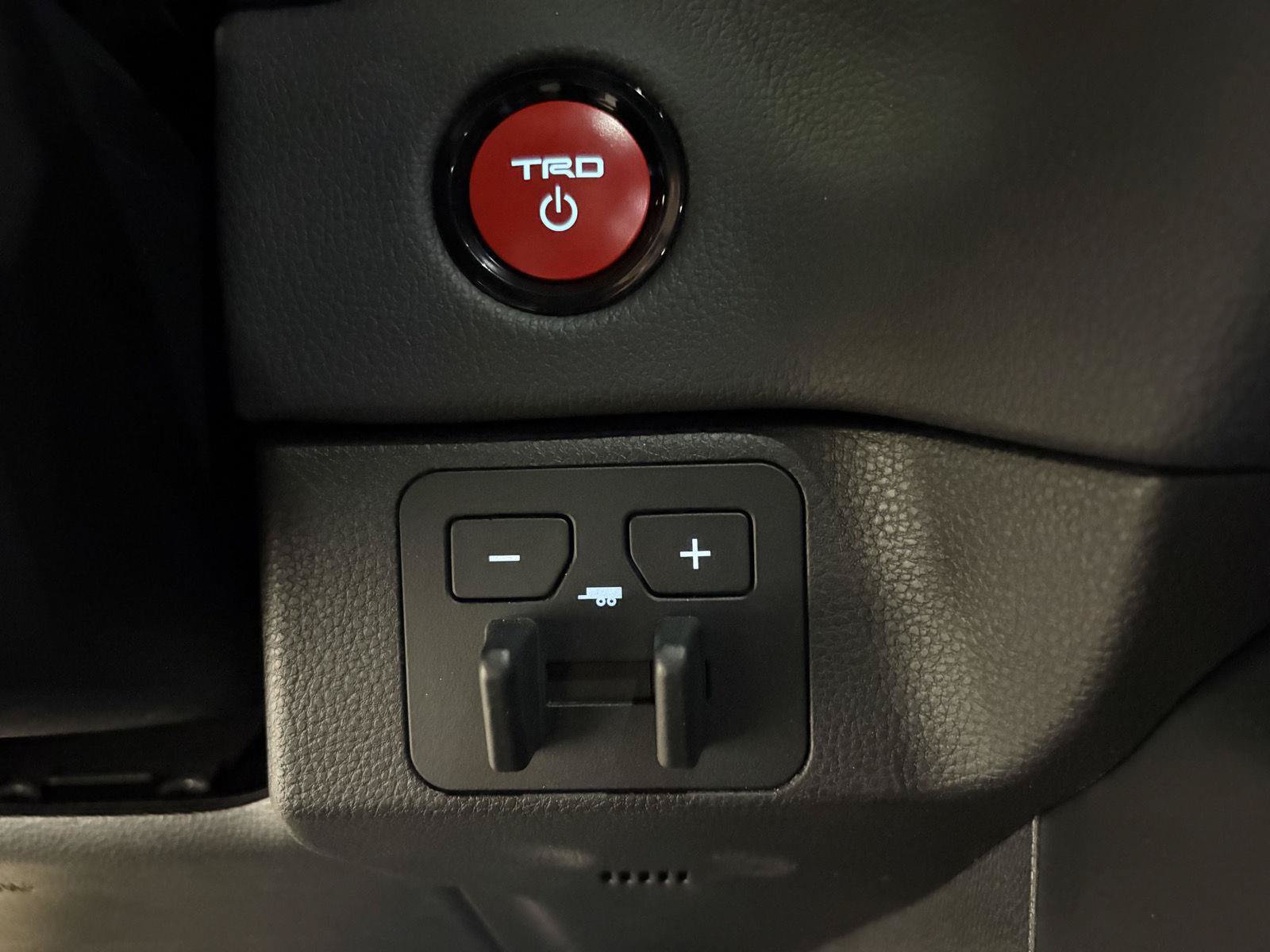 Used 2026 Toyota Sequoia TRD Pro AWD/4WD image 26