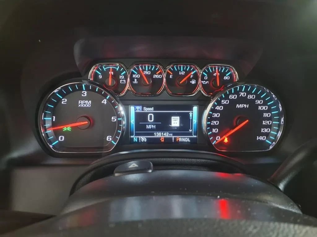 Used 2019 GMC Yukon XL SLT w/ Open Road Package image 31