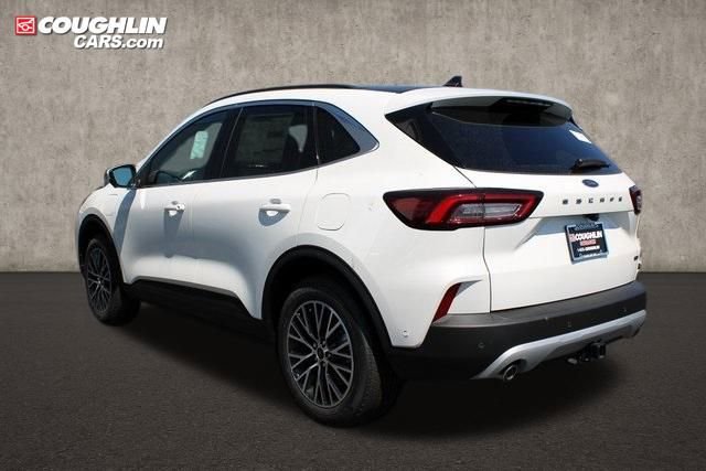 New 2024 Ford Escape SE w/ PHEV Premium Package image 9
