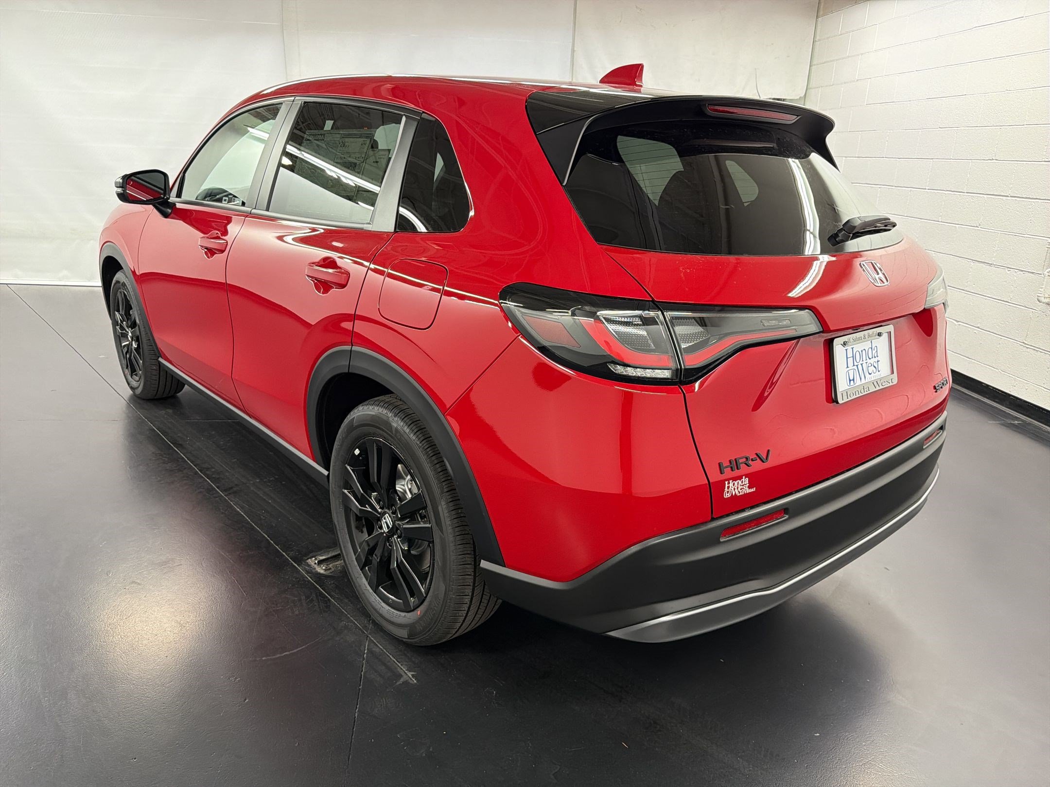 New 2027 Honda HR-V Sport image 3