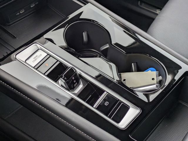 Used 2025 Volkswagen Atlas SE image 21