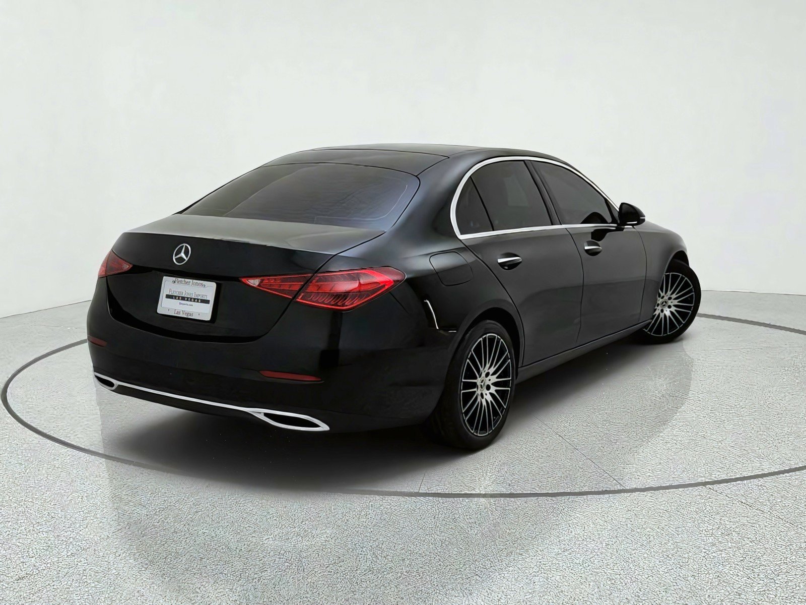 Used 2025 Mercedes-Benz C 300 Sedan image 9