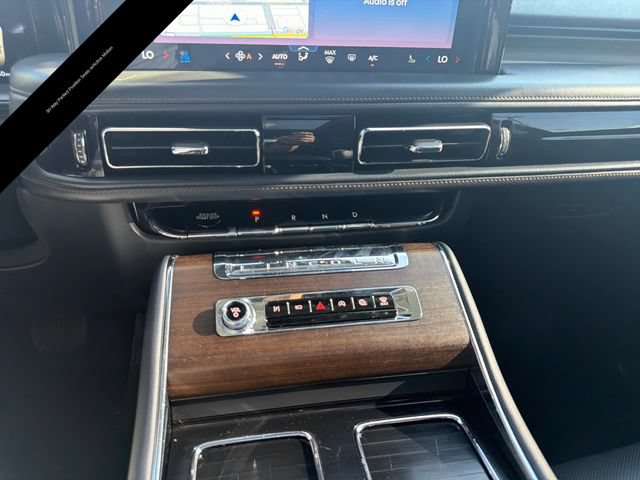 Certified 2025 Lincoln Aviator Reserve w/ Equipment Group 201A AWD/4WD image 20