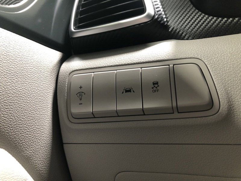 Used 2020 Hyundai Tucson SE image 20