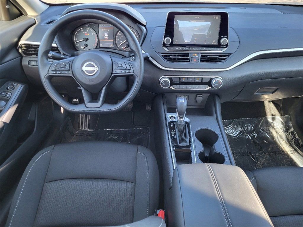 New 2025 Nissan Altima 2.5 S FWD image 17