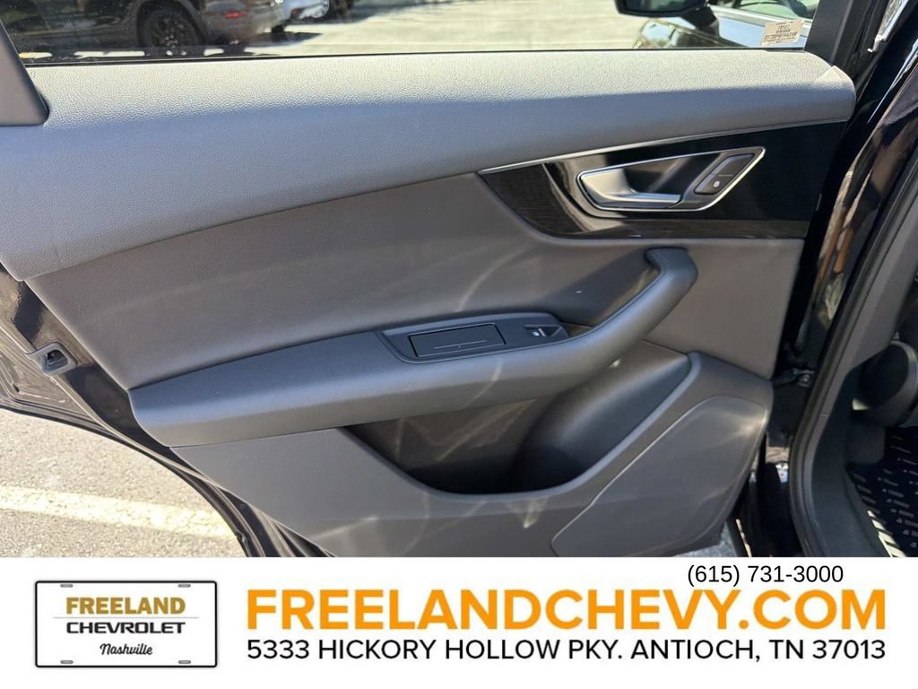 Used 2017 Audi Q7 3.0T Premium Plus AWD/4WD image 16