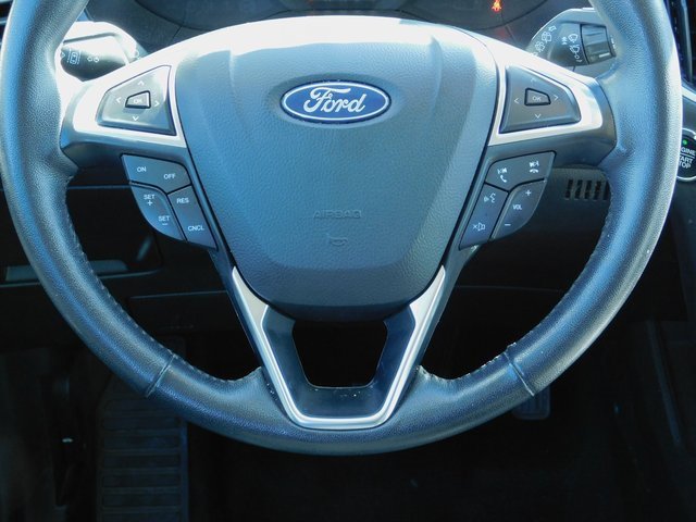 Used 2023 Ford Edge SEL image 14