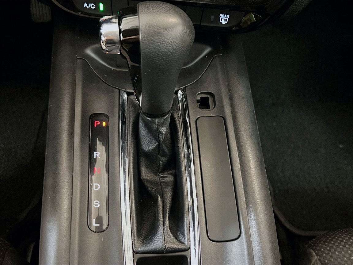 Used 2021 Honda HR-V LX image 12