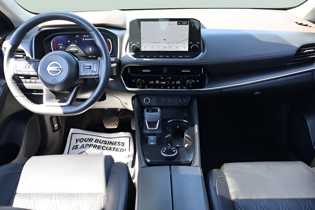 Used 2021 Nissan Rogue Platinum AWD/4WD image 11