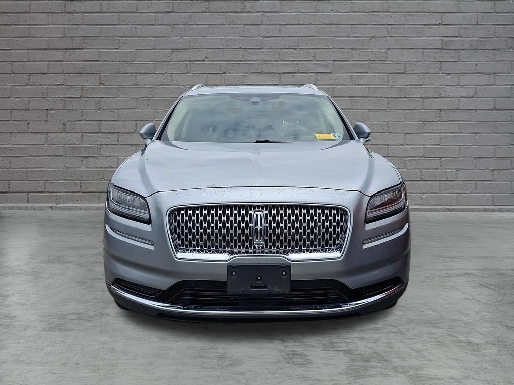 Used 2023 Lincoln Nautilus Reserve w/ Equipment Group 201A FWD image 2