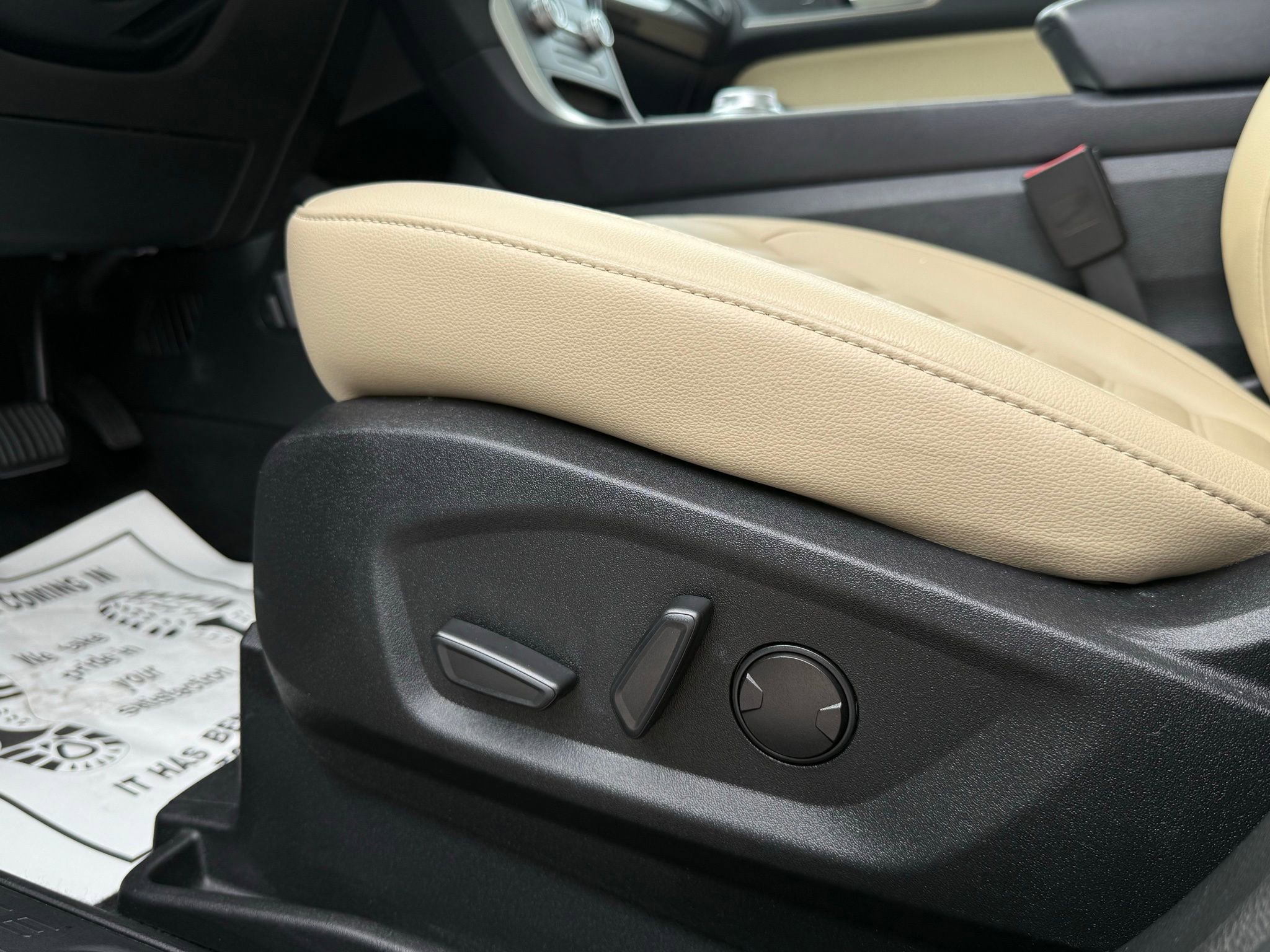 Used 2024 Ford Edge SEL w/ Convenience Package image 48