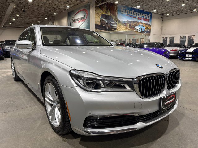 Used 2016 BMW 750i xDrive image 21