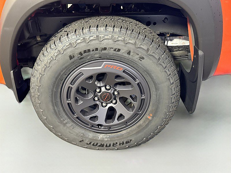 New 2025 Nissan Frontier PRO-4X image 28