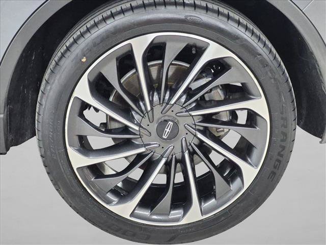 Used 2022 Lincoln Aviator Reserve w/ Equipment Group 201A RWD image 26