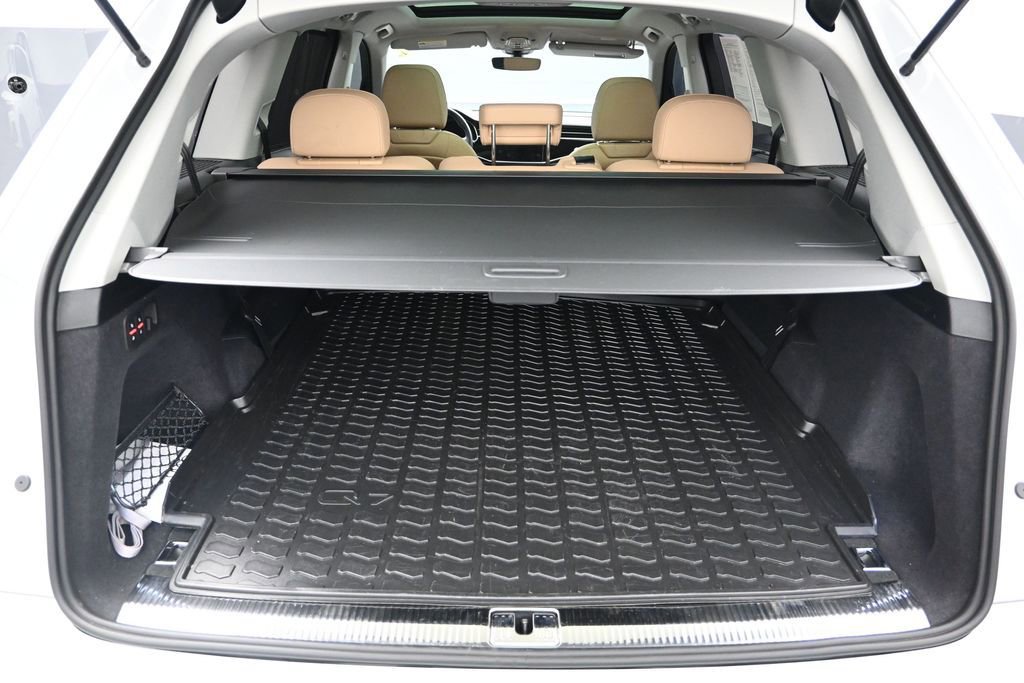 Used 2025 Audi Q7 3.0T Premium Plus w/ Premium Plus Package image 17