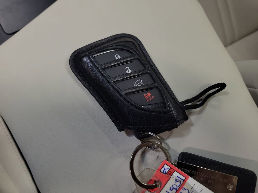 Used 2024 Lexus ES 300h w/ Technology Package FWD image 15