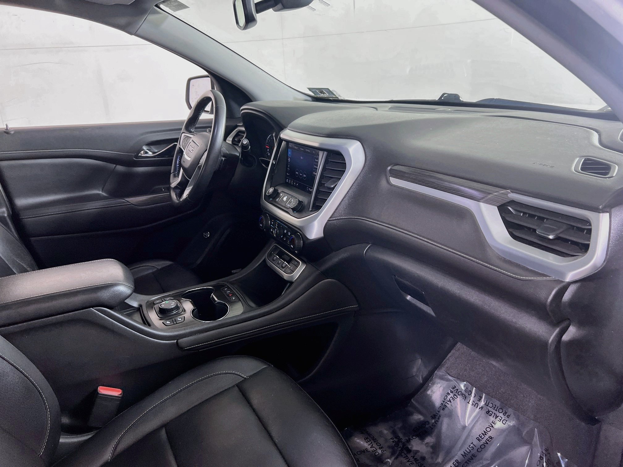 Used 2020 GMC Acadia SLT AWD/4WD image 30