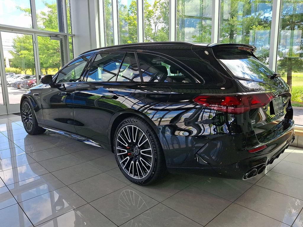New 2026 Mercedes-Benz E 53 AMG e 4MATIC Wagon image 6