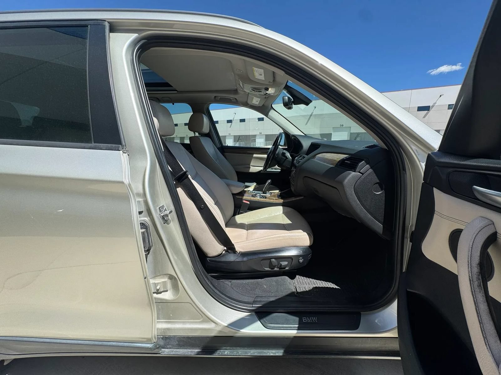 Used 2011 BMW X3 xDrive28i AWD/4WD image 12