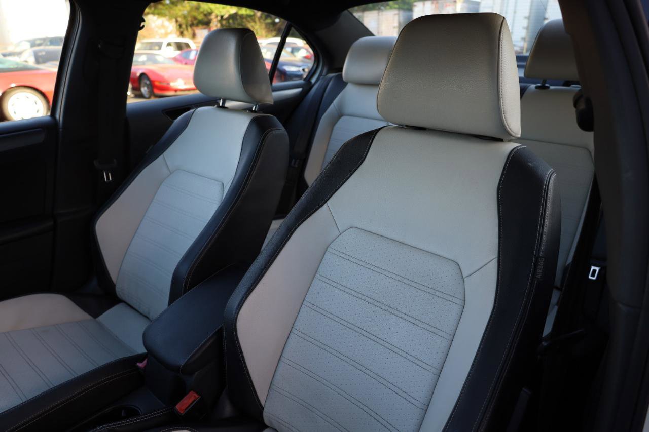 Used 2016 Volkswagen Jetta Sport FWD image 5