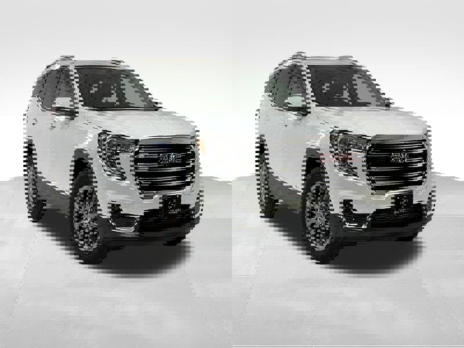 Used 2024 GMC Terrain SLT image 30