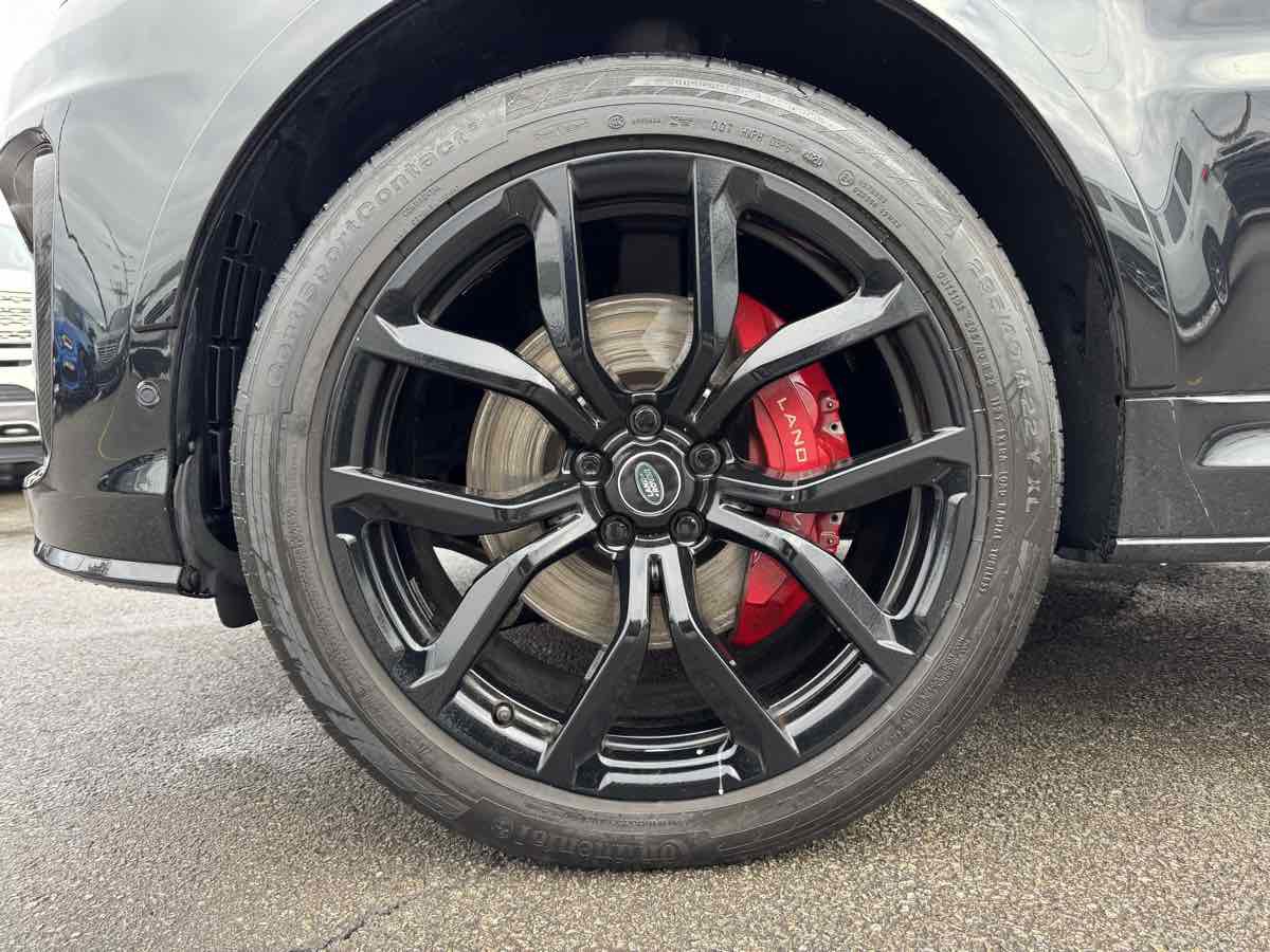Used 2019 Land Rover Range Rover Sport SVR AWD/4WD image 10
