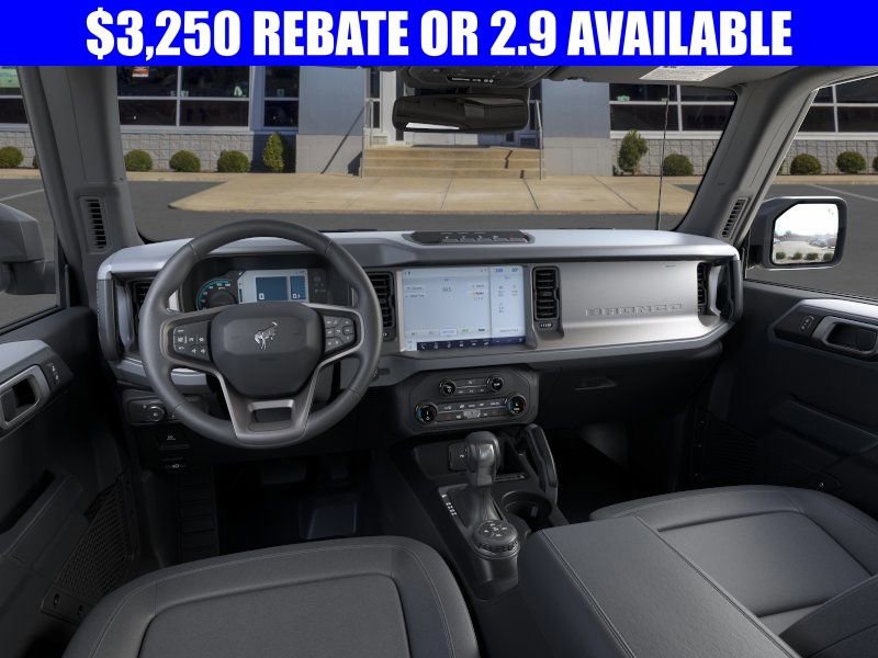 New 2025 Ford Bronco Big Bend w/ Black Diamond Package image 9