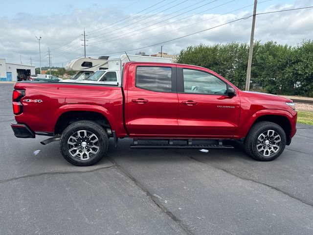 Used 2024 Chevrolet Colorado LT w/ LT Convenience Package III AWD/4WD image 6
