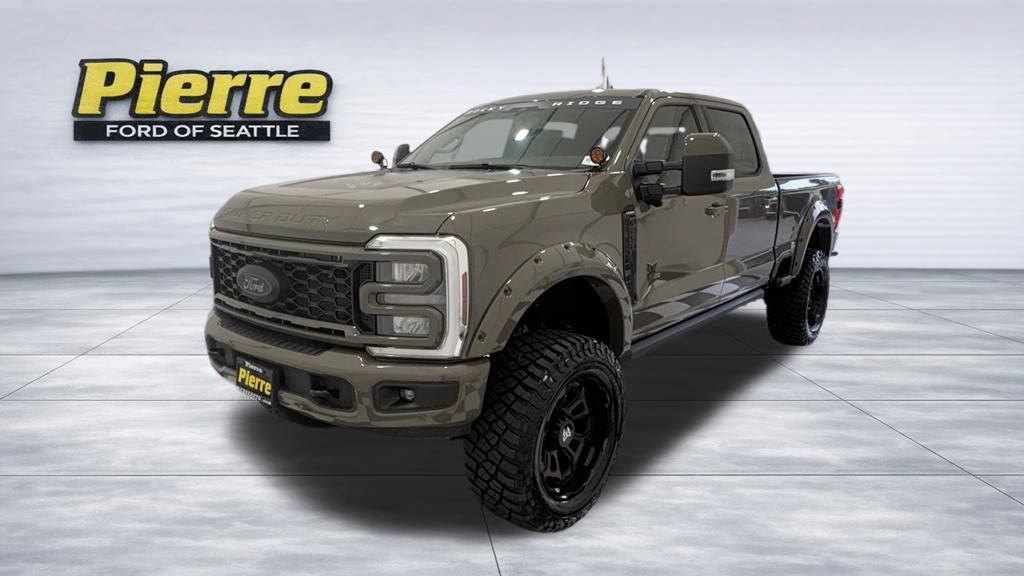 New 2026 Ford F250 Lariat w/ Black Appearance Package AWD/4WD 360° Tour
