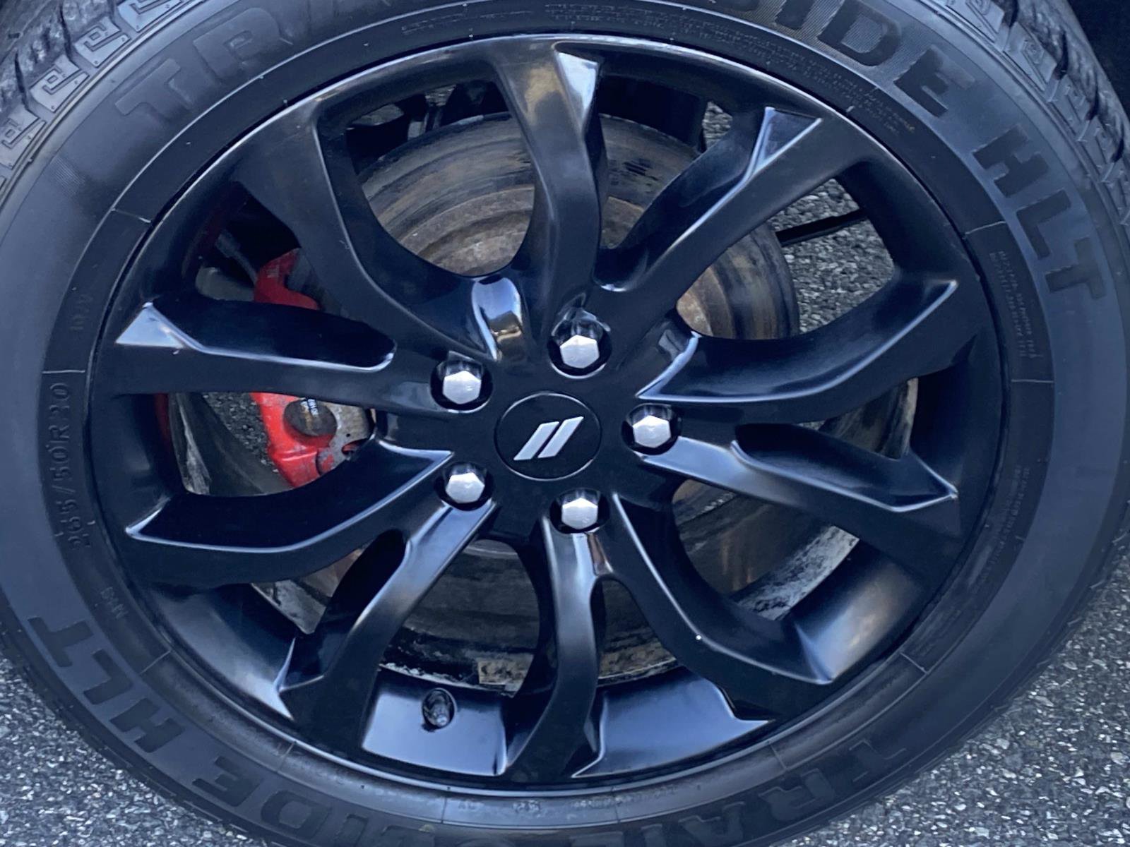 Used 2019 Dodge Durango SXT image 24