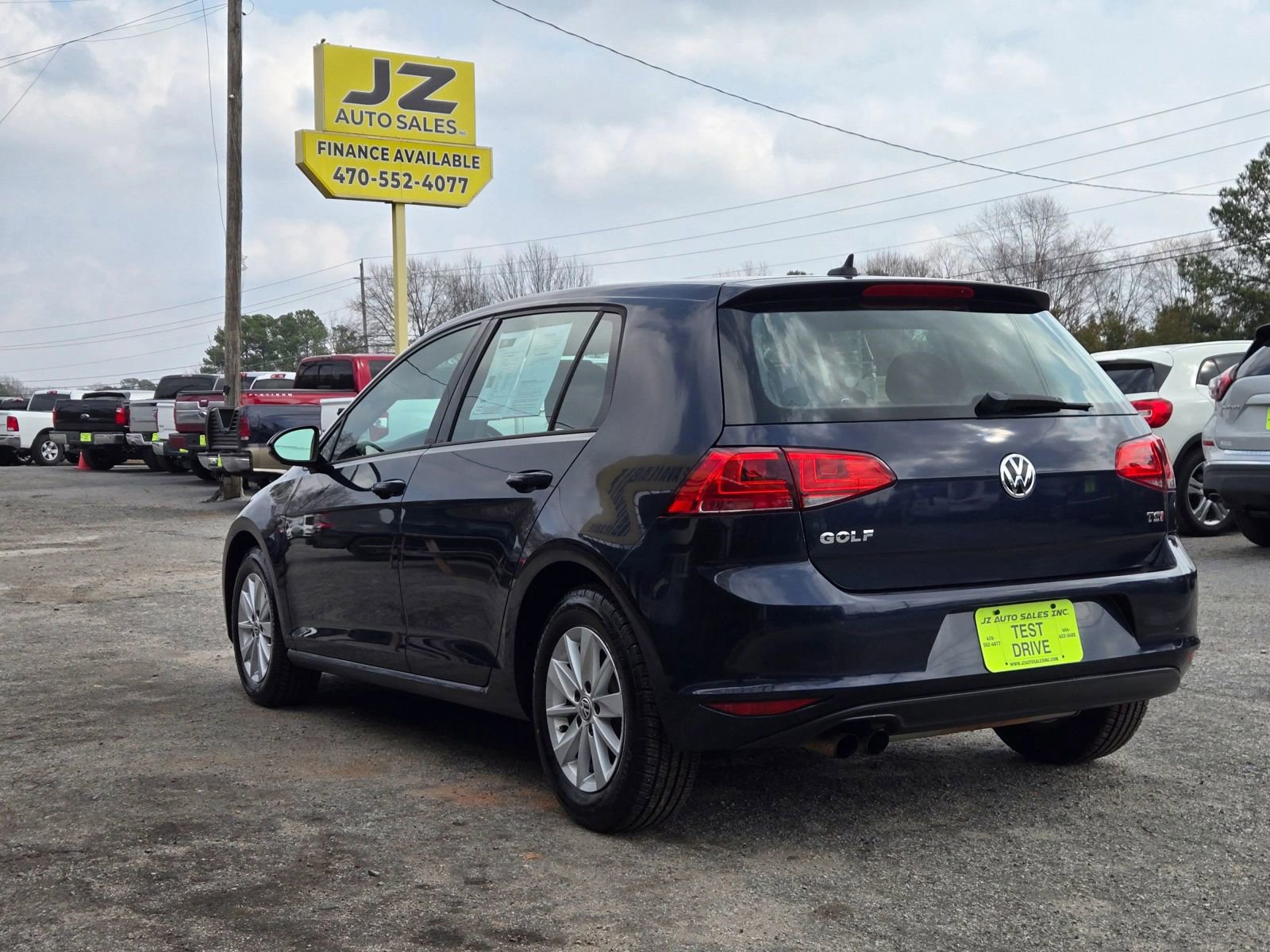 Used 2016 Volkswagen Golf S image 4
