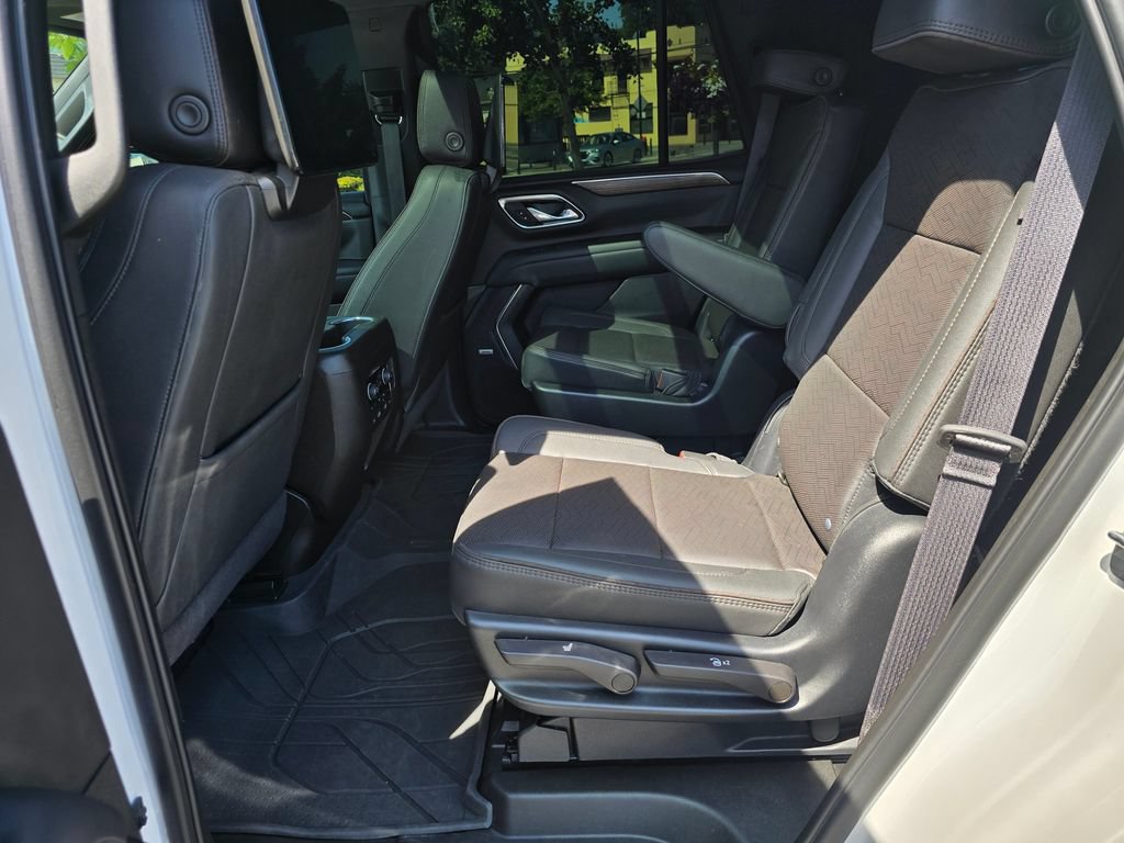 Used 2023 Chevrolet Tahoe High Country AWD/4WD image 22