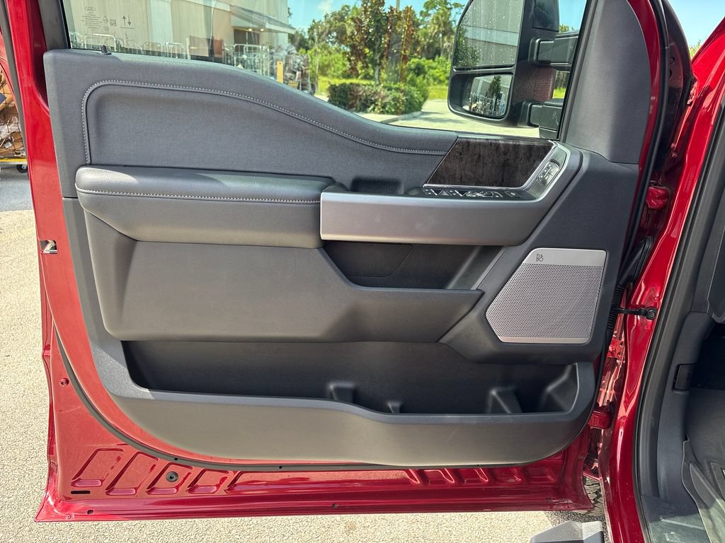 Certified 2025 Ford F350 Lariat w/ Lariat Ultimate Package AWD/4WD image 24
