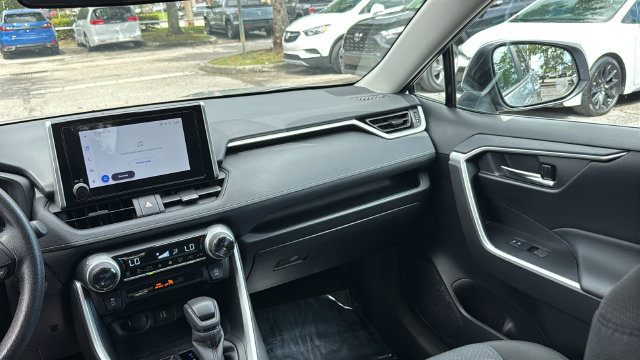 Used 2025 Toyota RAV4 XLE w/ Convenience Package FWD image 15