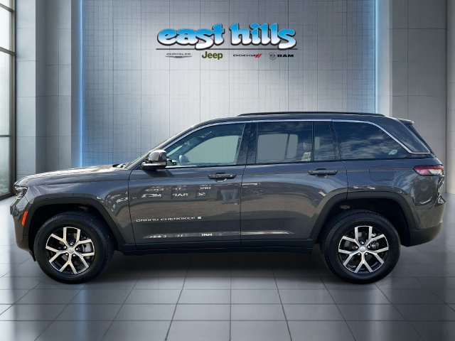 Certified 2025 Jeep Grand Cherokee Limited AWD/4WD image 6